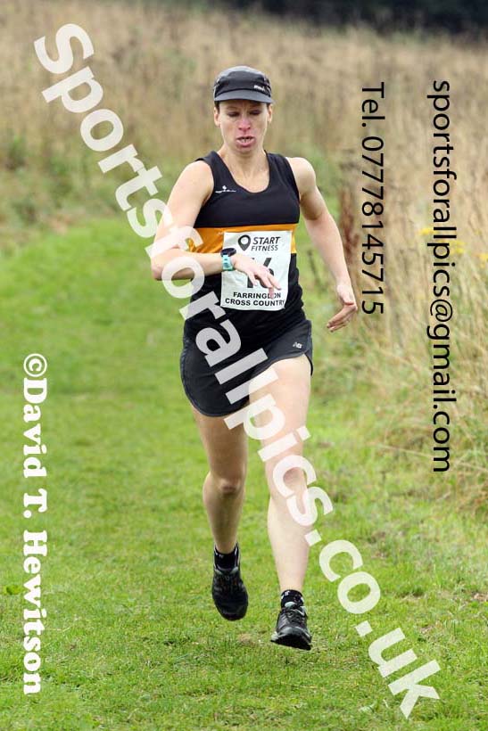 Senior Womens relay, 2021 Farringdon Open Cross Country, Sunderland . Photo: David T. Hewitson/Sports for All Pics